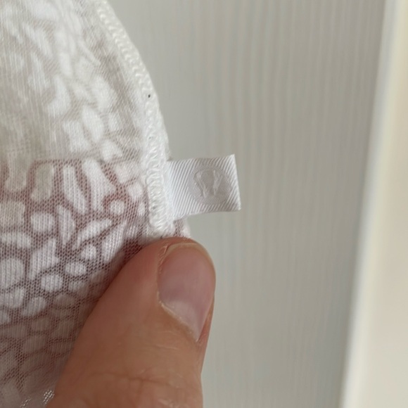 lululemon tank, size 8 - Picture 3 of 4